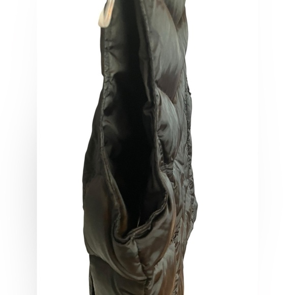 Eddie‎ Bauer Goose Down Fill Puffer Vest Black Zip Front Pockets Petite Medium - Picture 6 of 10